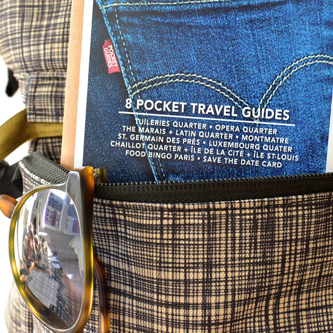 Paris Pocket Travel Guide for the adventure of a lifetime. Wallet-sized, fits your pocket or handbag.
